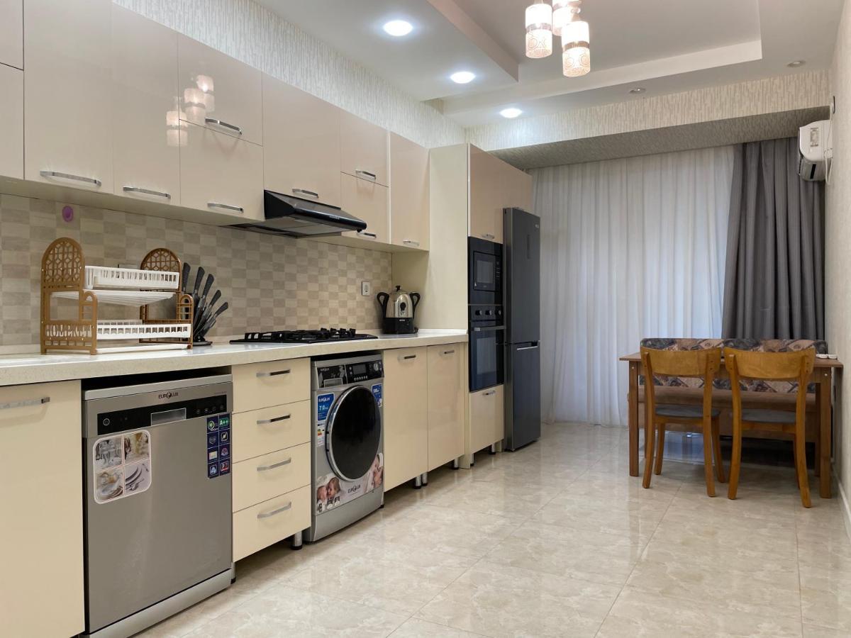 Park Azure Apartment Баку Экстерьер фото